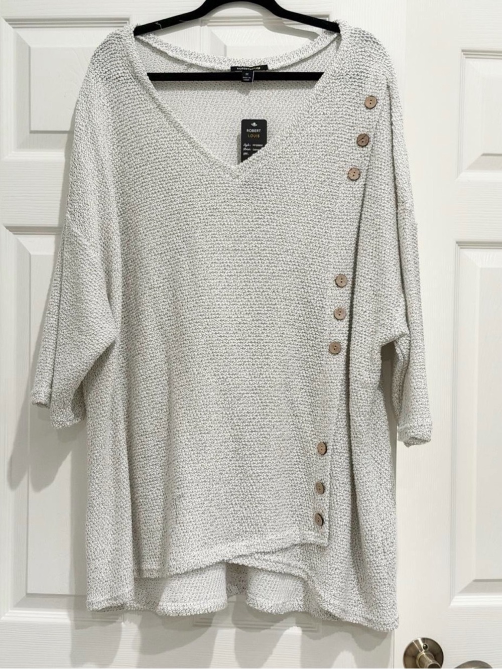 Robert Louis Lagenlook Oatmeal Oversized Button Knit Tunic Sweater